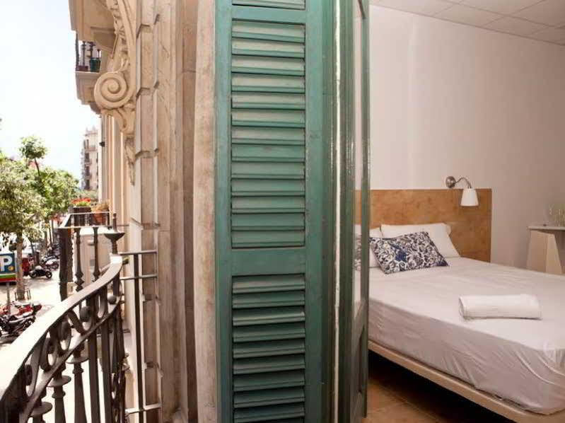Hostal Martinval Barcelona Eksteriør bilde