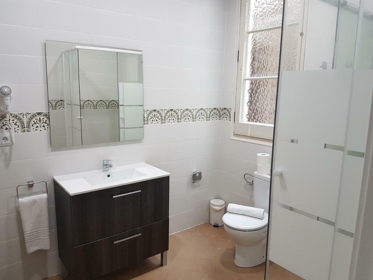 Hostal Martinval Barcelona Eksteriør bilde